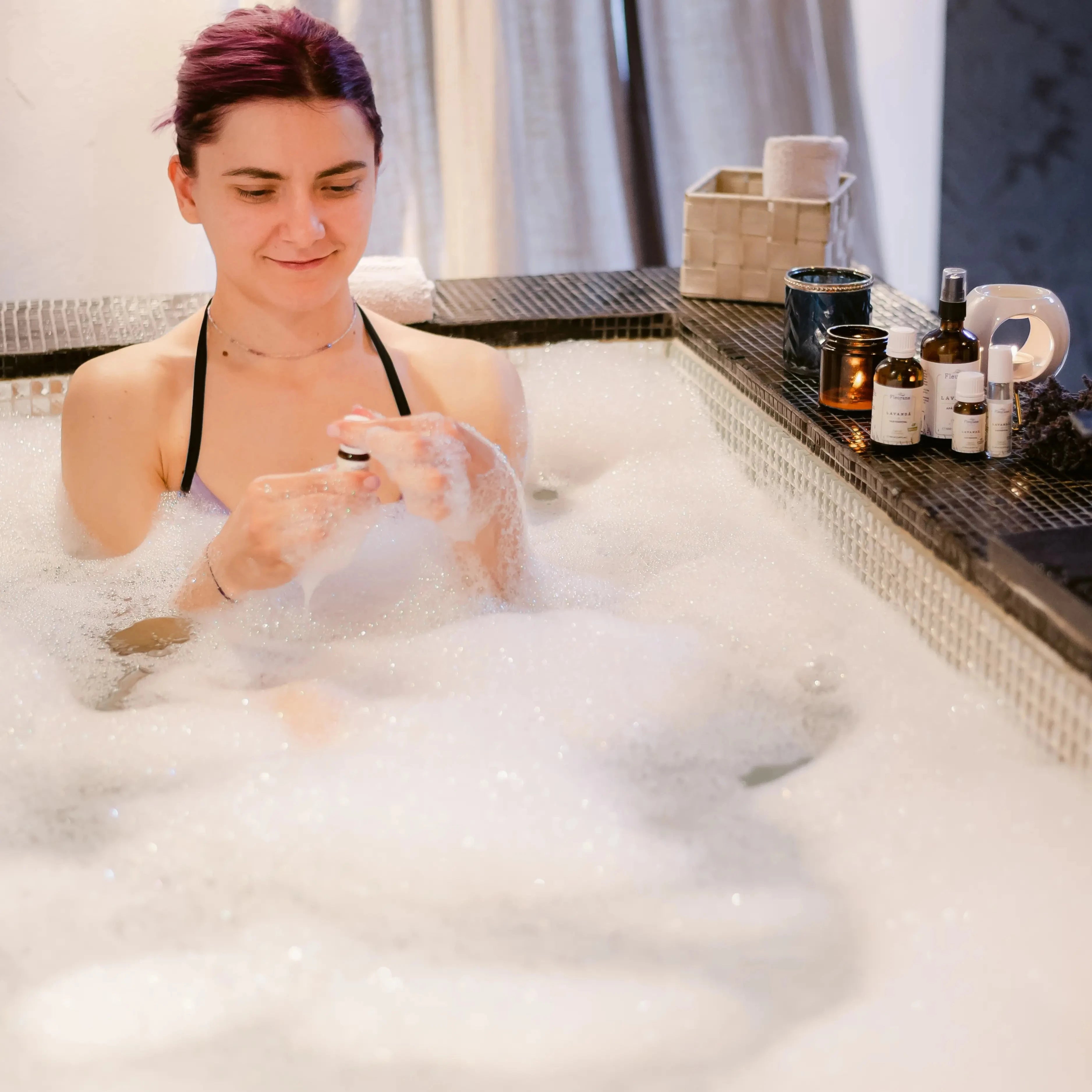 Set bratara brodata si ulei esential pur de lavanda 10 ml - Fleurane.ro